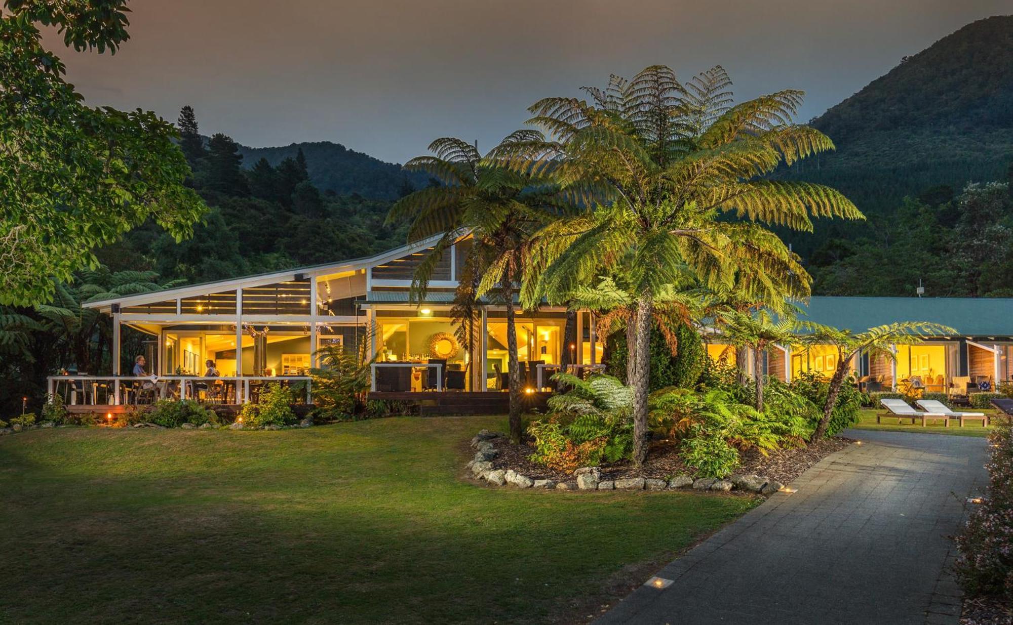 Raetihi Lodge Kenepuru Sounds Exterior foto
